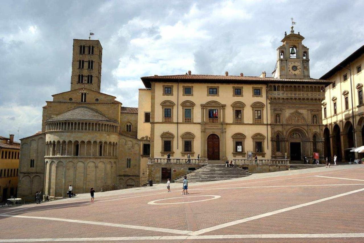 La Casina Di Ivonne Arezzo Centro Apartamento Exterior foto